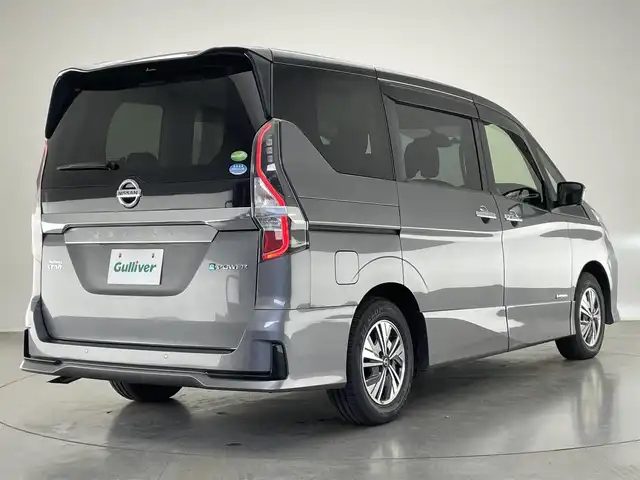 日産 セレナ e－パワー ハイウェイスター V 愛知県 2019(令1)年 3.9万km ダークメタルグレー/ダイヤモンドブラック 純正１０型ナビ　シートヒーター　禁煙　全方位カメラ　ＢＳＭ　ハンドルヒーター　寒冷地　ＥＴＣ　ツートンカラー　　コーナーセンサー　両側パワスラ　純正ドラレコ　ＬＥＤオートライト　フォグ　衝突軽減装置