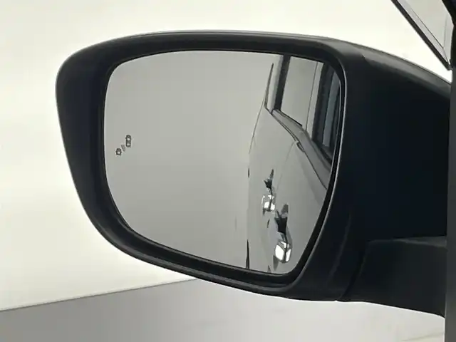 日産 セレナ e－パワー ハイウェイスター V 愛知県 2019(令1)年 3.9万km ダークメタルグレー/ダイヤモンドブラック 純正１０型ナビ　シートヒーター　禁煙　全方位カメラ　ＢＳＭ　ハンドルヒーター　寒冷地　ＥＴＣ　ツートンカラー　　コーナーセンサー　両側パワスラ　純正ドラレコ　ＬＥＤオートライト　フォグ　衝突軽減装置