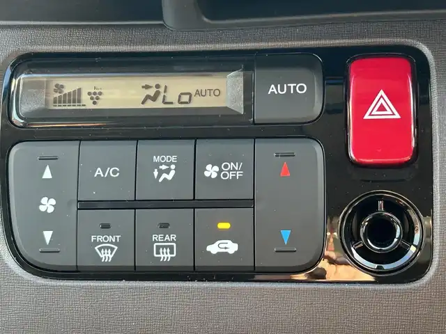 ホンダ Ｎ ＯＮＥ セレクト 富山県 2019(平31)年 3.6万km ベージュⅡ 純正ナビ/フルセグテレビ/Bluetooth/バックカメラ/シートヒーター/茶革ハーフレザーシート/ETC/ステアリングスイッチ/オートエアコン/スマートキー/純正フロアマット/電動格納ミラー