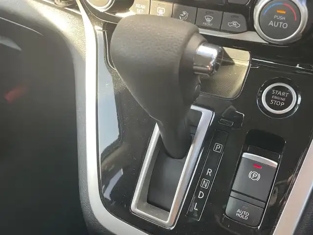 日産 セレナ ハイウェイスター Vセレクション 千葉県 2018(平30)年 3.5万km ダイヤモンドブラック セーフティパックB/プロパイロット/・衝突軽減ブレーキ/レーンキープアシスト/・レーダークルーズコントロール/クリアランスソナー/純正SDナビ(MM317D-W)/・フルセグ/BT/DVD/CD/AUX/アラウンドビューモニター/ステアリングスイッチ/ETC/デジタルインナーミラー/電動パーキングブレーキ/ブレーキホールド/両側パワースライドドア/LEDヘッドライト/オートライト/フォグライト/スマートキー/プッシュスタート/純正フロアマット/純正16インチAW