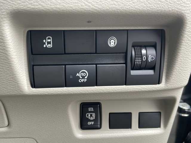 日産 ルークス X 岩手県 2021(令3)年 3.5万km ブラック エマージェンシーブレーキ ナビ 全周囲C ドライブレコーダー シートヒーター ハンズフリー電動スライドドア Bluetooth再生 ETC オートライト ヘッドライトレベライザー コーナーセンサー 電格ミラー スマートキー スペアキー フロアマット