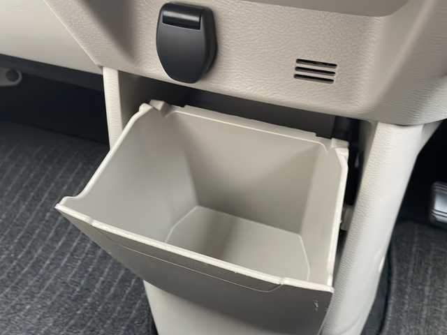 日産 ルークス X 岩手県 2021(令3)年 3.5万km ブラック エマージェンシーブレーキ ナビ 全周囲C ドライブレコーダー シートヒーター ハンズフリー電動スライドドア Bluetooth再生 ETC オートライト ヘッドライトレベライザー コーナーセンサー 電格ミラー スマートキー スペアキー フロアマット