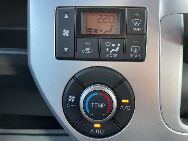 トヨタ ピクシスメガ G SA 山形県 2016(平28)年 1万km プラムブラウンパールクリスタルシャイン スマートアシスト/・衝突軽減回避支援ブレーキ機能/・車線逸脱警報機能/・誤発進抑制制御機能/純正オーディオ　CP-W64/(CD/FM/AM/AUX/USB)/両側パワースライドドア/アイドリングストップ/純正フロアマット/LEDヘッドライト/フォグランプ/スマートキー/純正15インチAW/プッシュスタート