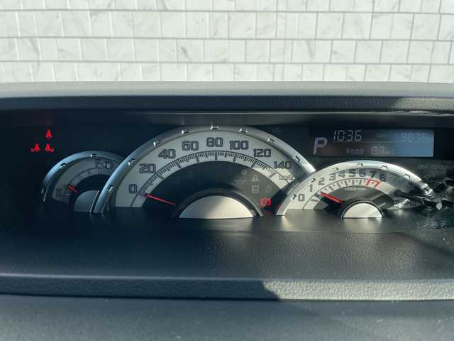 トヨタ ピクシスメガ G SA 山形県 2016(平28)年 1万km プラムブラウンパールクリスタルシャイン スマートアシスト/・衝突軽減回避支援ブレーキ機能/・車線逸脱警報機能/・誤発進抑制制御機能/純正オーディオ　CP-W64/(CD/FM/AM/AUX/USB)/両側パワースライドドア/アイドリングストップ/純正フロアマット/LEDヘッドライト/フォグランプ/スマートキー/純正15インチAW/プッシュスタート