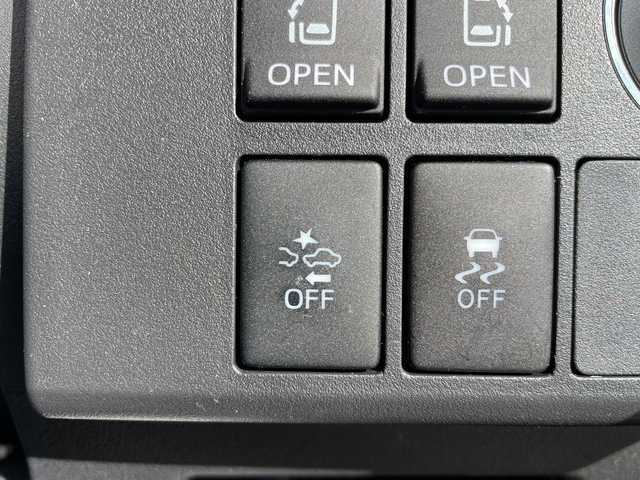 トヨタ ピクシスメガ G SA 山形県 2016(平28)年 1万km プラムブラウンパールクリスタルシャイン スマートアシスト/・衝突軽減回避支援ブレーキ機能/・車線逸脱警報機能/・誤発進抑制制御機能/純正オーディオ　CP-W64/(CD/FM/AM/AUX/USB)/両側パワースライドドア/アイドリングストップ/純正フロアマット/LEDヘッドライト/フォグランプ/スマートキー/純正15インチAW/プッシュスタート