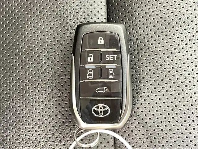 トヨタ アルファード S Cパッケージ 千葉県 2021(令3)年 3.6万km ホワイトパールクリスタルシャイン 禁煙車/純正DAナビ/・CD/DVD/BT/ACP/AA/フルセグ/プリクラッシュセーフティ/クリアランスソナー/LTA（レーントレーシングアシスト）/バックカメラ/サンルーフ/純正フリップダウンモニター/レーダークルーズコントロール/レザーシート/前席シートヒーター/前席パワーシート/ステアリングヒーター/デジタルインナールームミラー/パワーバックドア/両側パワースライドドア/LEDヘッドライト/フォグライト/オートハイビーム/電動パーキングブレーキ/ブレーキホールド/車高調/社外20インチアルミホイール