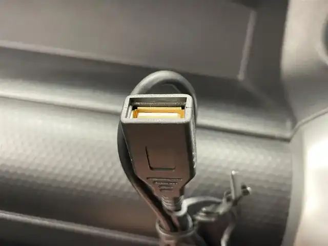 スズキ クロスビー HYBRID MZ 愛知県 2019(平31)年 3.6万km スーパーブラックパール 3トーンコーディネート 純正８型ナビ　シートヒーター　禁煙車　フルセグＴＶ　Ｂｌｕｅｔｏｏｔｈ　ＵＳＢ端子　ＥＴＣ　クルコン　デュアルセンサーブレーキ　衝突軽減　車線逸脱　パーキングセンサー　ＬＥＤオートライト　パドルシフト