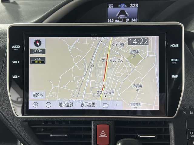 トヨタ ヴォクシー ZS 煌Ⅱ 広島県 2019(令1)年 5.1万km ブラック 純正SDナビ（NSZT-Y68T）/（FM/AM/CD/DVD/BT）/フルセグテレビ/バックカメラ/ETC/ドライブレコーダー/フリップダウンモニター/プッシュスタート/クルーズコントロール/アイドリングストップ/横滑り防止装置/衝突被害軽減システム/MTモード付AT/両側パワースライドドア/フロアマット/USB入力端子/純正LEDヘッドライト/純正フォグランプ/オートライト/オートマチックハイビーム/コーナーセンサー/純正１６インチアルミホイール/電動格納ドアミラー/純正ドアバイザー