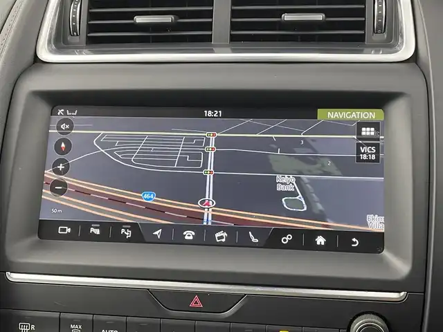 ジャガー Ｅペース 千葉県 2018(平30)年 8.7万km 青 禁煙車/純正ナビ/Bluetooth/フルセグTV/全方位カメラ/レーダークルーズコントロール/レーンキープ/衝突被害軽減ブレーキ/電子パーキングブレーキ/ドライブモードセレクト/マニュアルモード/スペアキー