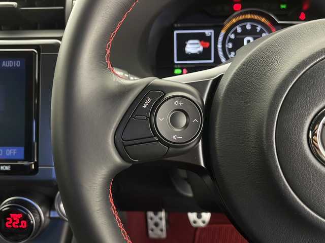トヨタ ＧＲ８６ RZ 長野県 2021(令3)年 1万km クリスタルホワイトパール ワンオーナー/登録時走行距離9272km/TRDサスペンション装着/純正サスペンション積込/純正SDナビ&フルセグTV&CD&DVD&BT/クルーズコントロール/車線逸脱警報/リアクロストラフィックアラート/ブラインドスポットディテクション/革巻きステアリング/ステアリングスイッチ/バックカメラ/ETC/LEDヘッドライト/オートライト/ステアリング連動ヘッドランプ/電動格納ミラー/純正18インチAW装着/純正フロアマット/プッシュスタート/スマートキー/スペアキー1本/取扱説明書/保証書