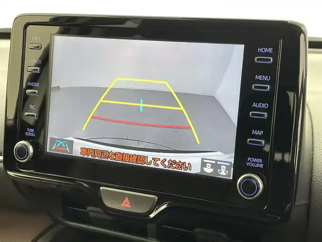 トヨタ ヤリスクロス ハイブリッド Z 熊本県 2021(令3)年 1.9万km ホワイトパールクリスタルシャイン 禁煙車　/純正ディスプレイオーディオ　/バックカメラ　/社外前後ドライブレコーダー　/ビルトインＥＴＣ　/前後クリアランスソナー　/トヨタセーフティーセンス/・プリクラッシュセーフティ/・レーントレーシングアシスト/・レーダークルーズコントロール/・アダブティブハイビームシステム/・オートマチックハイビーム/・ロードサインアシスト/・発進お知らせ機能/横滑り防止/前席シートヒーター　/運転席パワーシート/ヘッドアップディスプレイ/純正フロアマット/純正１８インチAW/オートライト/LEDヘッドライト/フォグライト/スマートキー/プッシュスタート/保証書