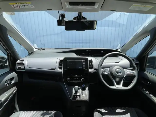 日産 セレナ e－パワー ハイウェイスター V 滋賀県 2021(令3)年 3.3万km ダイヤモンドブラック 純正ナビ/（フルセグ　Ｂｌｕｅｔｏｏｔｈ　ＣＤ　ＤＶＤ）/ＥＴＣ/全方位カメラ/プロパイロット/追従クルコン/前後コーナーセンサー/前後ドラレコ/両側電動ドア/LEDヘッドライト/前席シートヒーター