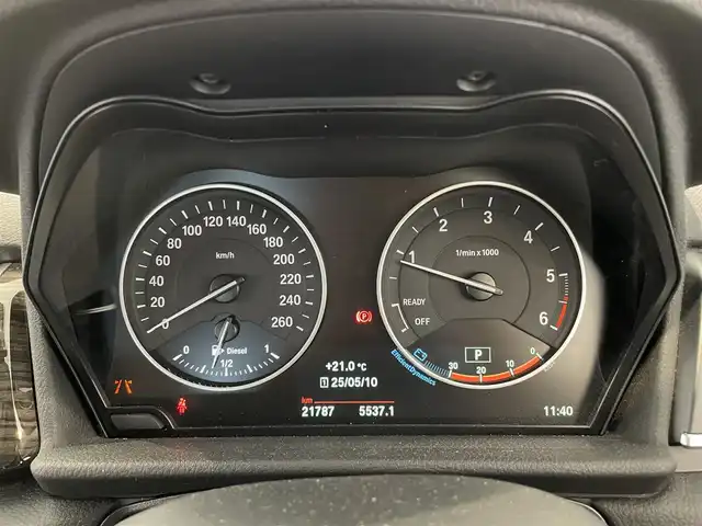 ＢＭＷ ２１８ｄ アクティブツアラー ラグジュアリー 熊本県 2018(平30)年 2.2万km メディテラニアンブルー ・スマートキー/・プッシュスタート/・インテリジェントセーフティ/・パーキングアシスト/・PDC自動起動/・茶革シート/・前席パワーシート/・前席シートヒーター /・純正HDDナビ/　【DVD・Bluetooth・USB・MSV】/・フルセグTV/・バックカメラ/・ETC/・パワーバックドア/・LEDヘッドランプ/・フォグランプ/・純正マット/・保証書/取説