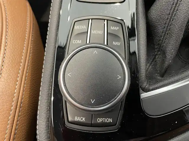 ＢＭＷ ２１８ｄ アクティブツアラー ラグジュアリー 熊本県 2018(平30)年 2.2万km メディテラニアンブルー ・スマートキー/・プッシュスタート/・インテリジェントセーフティ/・パーキングアシスト/・PDC自動起動/・茶革シート/・前席パワーシート/・前席シートヒーター /・純正HDDナビ/　【DVD・Bluetooth・USB・MSV】/・フルセグTV/・バックカメラ/・ETC/・パワーバックドア/・LEDヘッドランプ/・フォグランプ/・純正マット/・保証書/取説