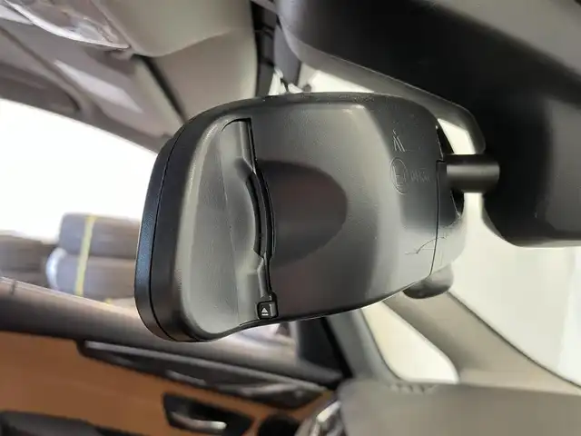 ＢＭＷ ２１８ｄ アクティブツアラー ラグジュアリー 熊本県 2018(平30)年 2.2万km メディテラニアンブルー ・スマートキー/・プッシュスタート/・インテリジェントセーフティ/・パーキングアシスト/・PDC自動起動/・茶革シート/・前席パワーシート/・前席シートヒーター /・純正HDDナビ/　【DVD・Bluetooth・USB・MSV】/・フルセグTV/・バックカメラ/・ETC/・パワーバックドア/・LEDヘッドランプ/・フォグランプ/・純正マット/・保証書/取説