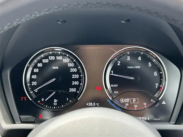 ＢＭＷ ＢＭＷ Ｘ２ M35i 東京都 2021(令3)年 2.6万km 黒 セレクトパッケージ/電動パノラマガラスルーフ/純正ナビ/バックカメラ/ドライブレコーダー/ヘッドアップディスプレイ/パワーバックドア/パワーシート/シートヒーター/パドルシフト/社外デジタルインナーミラー/衝突軽減システム/レーンキープアシスト/レーダークルーズコントロール/コーナーセンサー