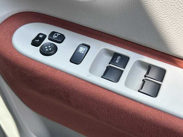 スズキ ラパン X 福島県 2020(令2)年 3.1万km アーバンブラウンパールメタリック デュアルセンサーブレーキサポート/レーンキープアシスト/衝突被害軽減ブレーキ/アイドリングストップ/純正ナビゲーション/【CD/DVD/SD/USB/BT/TV】/バックカメラ/運転席シートヒーター/HIDオートライト/プッシュスタート/純正フロアマット/純正ドアバイザー