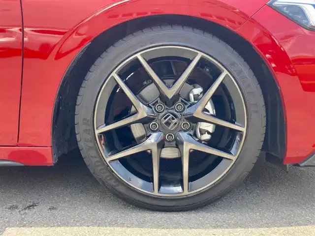 ホンダ シビック EX 静岡県 2023(令5)年 2.8万km プレミアムクリスタルレッドM HondaSENSING/純正メモリーナビ/　AM FM Bluetooth USB/ビルトインETC2.0/バックモニター/前後方ドライブレコーダー/LEDオートヘッドランプ/レーダークルーズコントロール/ハーフレザーシート/シートヒーター(前席)/ワイヤレス充電/前後方クリアランスソナー/純正18インチアルミホイール/ターボ/社外柿本改マフラー/6速MT/BOSEプレミアムサウンド/フルセグTV/パワーシート(前席)