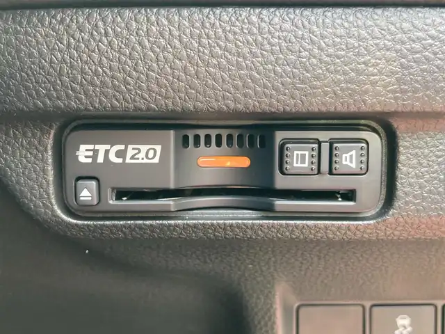 ホンダ シビック EX 静岡県 2023(令5)年 2.8万km プレミアムクリスタルレッドM HondaSENSING/純正メモリーナビ/　AM FM Bluetooth USB/ビルトインETC2.0/バックモニター/前後方ドライブレコーダー/LEDオートヘッドランプ/レーダークルーズコントロール/ハーフレザーシート/シートヒーター(前席)/ワイヤレス充電/前後方クリアランスソナー/純正18インチアルミホイール/ターボ/社外柿本改マフラー/6速MT/BOSEプレミアムサウンド/フルセグTV/パワーシート(前席)