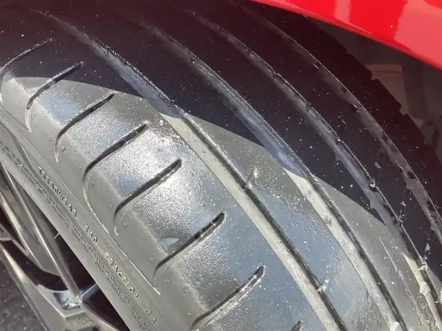 ホンダ シビック EX 静岡県 2023(令5)年 2.8万km プレミアムクリスタルレッドM HondaSENSING/純正メモリーナビ/　AM FM Bluetooth USB/ビルトインETC2.0/バックモニター/前後方ドライブレコーダー/LEDオートヘッドランプ/レーダークルーズコントロール/ハーフレザーシート/シートヒーター(前席)/ワイヤレス充電/前後方クリアランスソナー/純正18インチアルミホイール/ターボ/社外柿本改マフラー/6速MT/BOSEプレミアムサウンド/フルセグTV/パワーシート(前席)