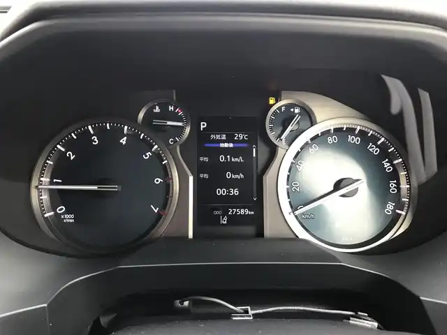 トヨタ ランドクルーザー プラド TX Lパッケージ 富山県 2022(令4)年 2.8万km ホワイトパールクリスタルシャイン 純正９型ナビ（Ｙ６８Ｔ）/フルセグＴＶ／Bluetooth/サンルーフ/黒革シート/シートヒーター／シートクーラー/バックカメラ/セーフティセンス/レーダークルーズコントロール/純正１９ＡＷ/ＬＥＤライト/７人乗り/ETC/オートマチックハイビーム/スマートキー/プッシュスタート/W＋サイドエアバック/カーテンエアバック/保証書／取説あり/スペアキー1本