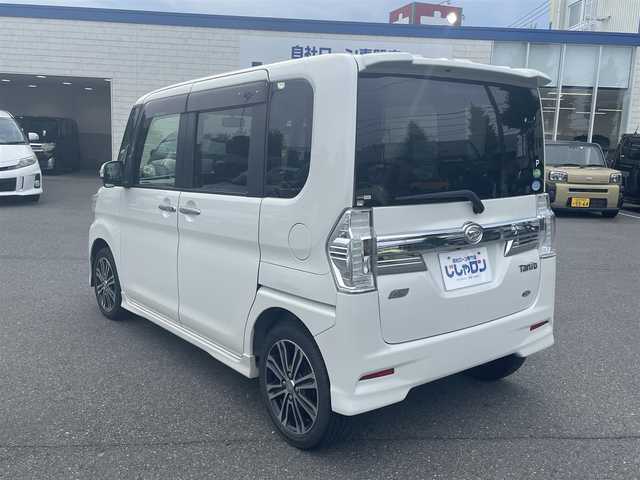 ダイハツ タント カスタム RS SA 東京都 2014(平26)年 8.8万km パールホワイトⅢ (株)IDOMが運営する【じしゃロン昭島店】の自社ローン専用車両になりますこちらは現金またはオートローンご利用時の価格です。自社ローンご希望の方は別途その旨お申付け下さい/純正ナビ/BT/TV/SD/CD/DVD/ETC/バックカメラ/プッシュスタート/スマートキー/フリップダウンモニター/両側パワースライドドア/ステアリングスイッチ/Autoライト/LED