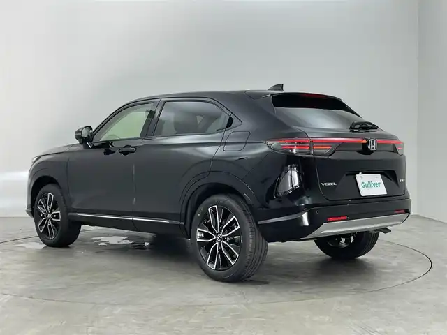 ホンダ ヴェゼル ハイブリッド e:HEV Z 埼玉県 2025(令7)年 0.1千km クリスタルブラックパール 登録済未使用車　バックカメラ　ＢＳＩ　アダクティブクルーズコントロール　ビルトインＥＴＣ２．０　シートヒーター　ワイヤレス充電　衝突軽減ブレーキ　ハーフレザー　ＬＥＤヘッドライト　オートライト　地デジ