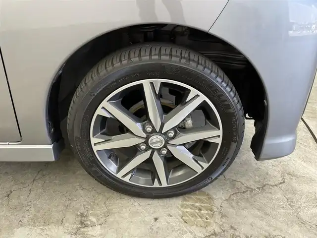 日産 デイズ ルークス ハイウェイスターX Gパッケージ 群馬県 2016(平28)年 3.9万km チタニウムグレーメタリック 衝突軽減　社外７型ナビ　全方位カメラ　両側パワースライドドア　ＬＥＤヘッドライト　純正１５インチアルミホイール　ＥＴＣ　ＡＢＳ　横滑り防止装置　プッシュスタート　アイドリングストップ　禁煙車