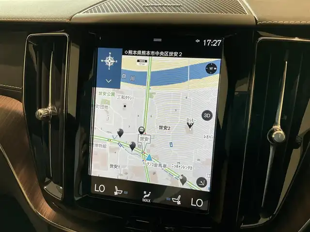 ボルボ ＸＣ６０ B5 AWD インスクリプション 熊本県 2021(令3)年 2.5万km クリスタルホワイトP ・ワンオーナー/・スマートキー/・プッシュスタート/・CitySafety/・レーンキープエイド/・ロードサインインフォメーション/・ドライバーアラート/・車間警告/・クロストラフィックアラート/・パークアシスト/・ブラインドスポットモニター/・アクティブ・ベンディング・ライト/・オートハイビーム/・衝突回避/・クルーズコントロール(追従式)/・茶革シート/・前席パワーシート/・前席エアシート /・全席シートヒーター /・ハンドルヒーター /・純正メモリナビ/　【Bluetooth・USB・AppleCarPlay・AndroidAuto】/・harman/kardonサウンドシステム/・フルセグTV/・全方位カメラ/・ETC/・ドライブレコーダー(前方録画)/・ワイヤレス充電/・パワーバックドア/・LEDヘッドランプ/・LEDフォグランプ/・純正マット/・純正バイザー/・保証書/取説