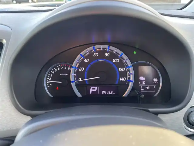 スズキ ワゴンＲ FZ 岩手県 2015(平27)年 9.5万km ミステリアスバイオレットパール (株)IDOMが運営する【じしゃロン盛岡店】の自社ローン専用車両になりますこちらは現金またはオートローンご利用時の価格です。自社ローンご希望の方は別途その旨お申付け下さい/衝突軽減システム/純正オーディオ/ＣＤ/ラジオ/ＡＵＸ/プッシュスタート/スマートキー/スペアキー/シートヒーター/ステアリングスイッチ/革巻きステアリング/アイドリングストップ