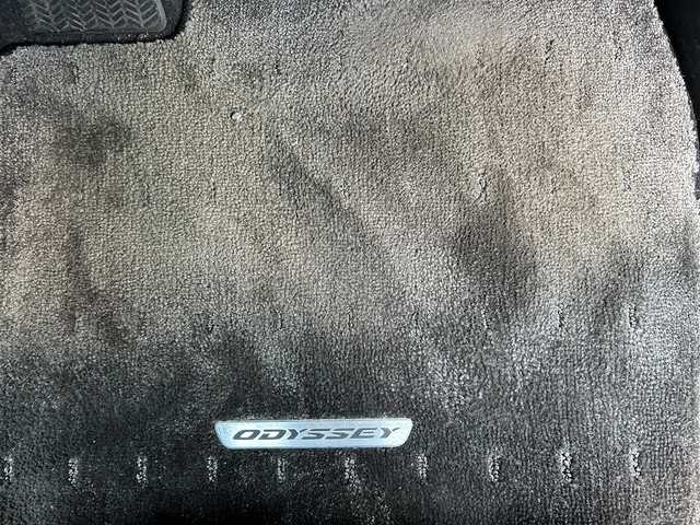 ホンダ オデッセイ アブソルート 栃木県 2015(平27)年 6.6万km ホワイトオーキッドパール ホンダセンシング/・SMBS(衝突軽減ブレーキ)/・誤発進抑制機能/・先行車発進お知らせ機能/・標識認識機能/・LKAS(車線維持支援システム）/・路外逸脱抑制機能/・ACC(アダプティブクルーズコントロール)/純正ナビ/フルセグTV/DVD/Bluetooth/USB/HDMI/バックカメラ/ビルトインETC/ミラー型前後ドライブレコーダー/純正フリップダウンモニター/パドルシフト/コーナーセンサー/ハーフレザーシート