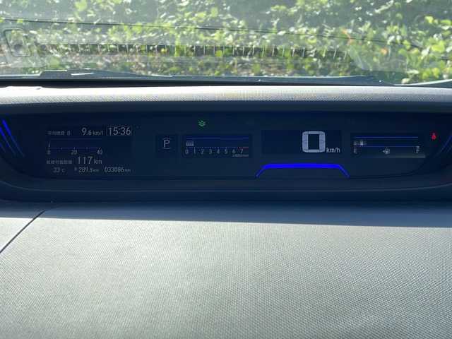 ホンダ フリード クロスター ホンダセンシング 新潟県 2020(令2)年 3.3万km プラチナホワイトパール 4WD/純正インターナビ(VXM-204VFi)/CD/DVD/BT/フルセグテレビ/SDミュージックサーバー/バックカメラ/ETC/ドライブレコーダー/衝突被害軽減ブレーキ/レーンキープアシスト/レーダークルーズコントロール/両側パワースライドドア/半革シート/シートヒーター /ステアリングスイッチ/スマートキー/プッシュスタート/LEDヘッドライト/オートライト/フォグランプ/純正15インチアルミホイール