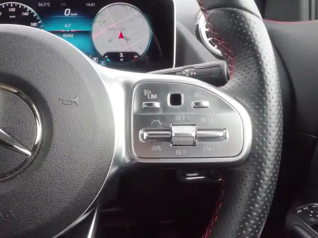 メルセデス・ベンツ ＧＬＡ２００ｄ 4マチック AMGライン 岩手県 2020(令2)年 4.1万km マウンテングレー ワンオーナー/ナビゲーションパッケージ/フルセグTV/全方位カメラ/ハーフレザーシート/パワーシート/シートヒーター/DSRC/マルチビームLED/パワーバックドア