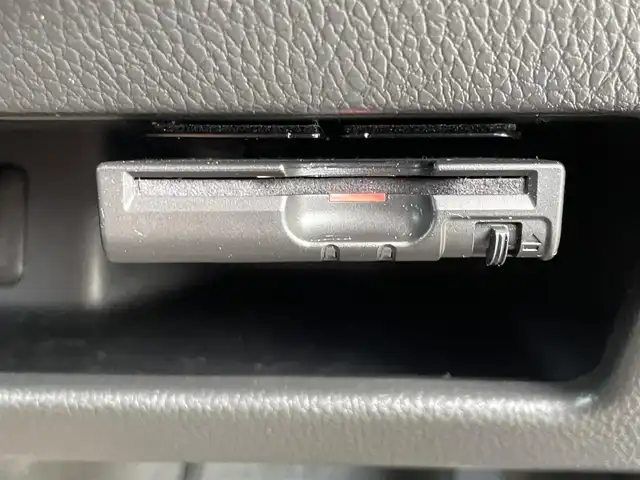 日産 デイズ ルークス ハイウェイスター Gターボ 福岡県 2019(平31)年 8.3万km ブラック (株)IDOMが運営する【じしゃロン八幡西店】の自社ローン専用車両になります。こちらは現金またはオートローンご利用時の価格です。自社ローンご希望の方は別途その旨お申付けください。/純正ナビ(Bluetooth/CD/DVD/フルセグTV)/両側電動スライドドア/アラウンドビューモニター/クルーズコントロール(追従走行なし)/衝突軽減ブレーキ/レーンキープアシスト/ドライブレコーダー/コーナーセンサー/ETC/純正フロアマット/純正15インチアルミホイール/スペアキー有