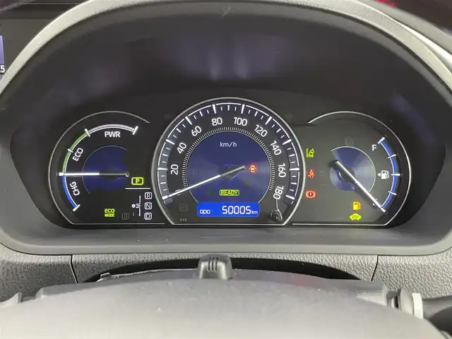 トヨタ エスクァイア ハイブリッド Gi プレミアムパッケージ 千葉県 2018(平30)年 5万km ホワイトパールクリスタルシャイン 禁煙車/両側電動ドア/トヨタセーフティセンス/・レーンディパーチャーアラート/・先行車発進システム/・クルーズコントロール/・クリアランスソナー/純正7インチメモリナビ/・型番：NSZT-W66T/・CD/DVD/Bluetooth/フルセグTV/・バックカメラ/・ビルトインETC/社外フリップダウンモニター/ハーフレザーシート/・DNシートヒーター/革巻きステアリング/・ステアリングスイッチ/・ステアリングヒーター/左右独立エアコン/純正フロアマット/純正15インチAW/電動格納ウインカーミラー/オートライト/・オートマチックハイビーム/・LEDヘッドライト/・LEDフォグランプ