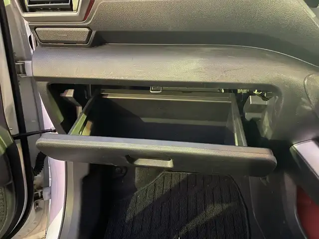 トヨタ ライズ Z 茨城県 2020(令2)年 4.8万km ブラックマイカメタリック/シャイニングホワイトパール ワンオーナー/プリクラッシュセーフティ/レーンキープアシスト/コーナーセンサー/純正SDナビ/　(AM/FM/CD/DVD/TV/SD/Bluetooth)/フルセグTV/バックカメラ/LEDヘッドライト/オートライト/レーダークルーズコントロール/ステアリングスイッチ/革巻きステアリング/シートヒーター/スマートキー/スペアキー/プッシュスタート/前後ドライブレコーダー