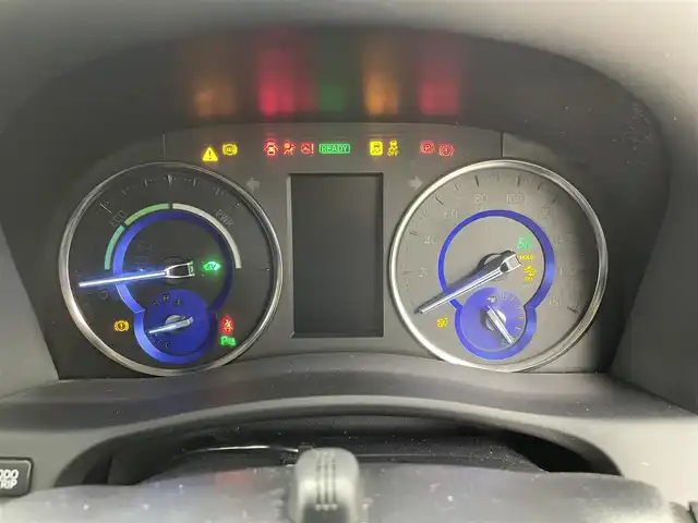 トヨタ ヴェルファイア ハイブリット ZR 茨城県 2019(令1)年 4.6万km ホワイトパールクリスタルシャイン 純正T-connectナビ/・AM/FM/CD/DVD/Bluetooth/・フルセグテレビ/フリップダウンモニター/バックカメラ/ビルトインETC2.0/ドライブレコーダー/クルーズコントロール/衝突軽減ブレーキ/レーンキープアシスト/横滑り防止装置/盗難防止装置/パドルシフト/電動パーキングブレーキ/両側パワースライド/前後コーナーセンサー/メモリシート（D席）/パワーシート（D席+N席）/エアシート（D席+N席）/シートヒーター（D席+N席）/LEDヘッドライト/オートマチックハイビーム/オートライト/ダブルオートエアコン/プッシュスタートボタン/ステアリングリモコン/純正17インチアルミホイール/12V充電器/純正フロアマット/ドアバイザー