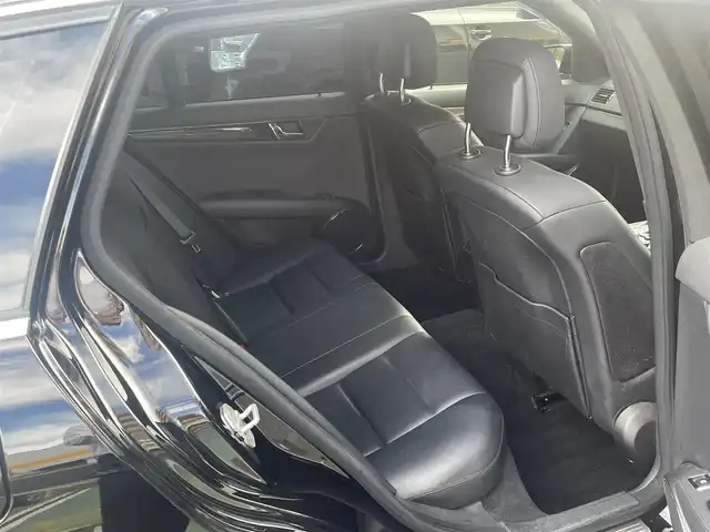 メルセデス・ベンツ Ｃ２００ コンプレッサーSWアバンギャルド 静岡県 2009(平21)年 13.4万km オブシディアンブラック サンルーフ/純正ナビ/フルセグTV/バックカメラ/黒革シート/前席シートヒーター/前席パワーシート/前後ドライブレコーダー/ETC/HIDヘッドライト/クルーズコントロール/ステアリングスイッチ/パドルシフト/スマートキー×2/保証書/取扱説明書/ナビ取扱説明書