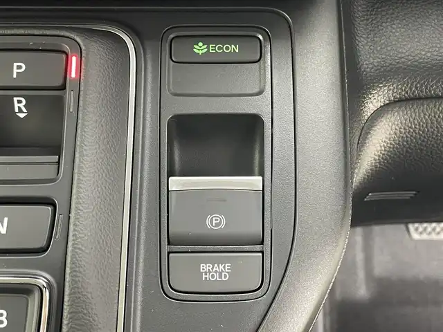 ホンダ ステップワゴン eHEV エアー EX 岡山県 2025(令7)年 0.1千km プラチナホワイトパール 登録済未使用車/純正１１．4型ナビ/　「BT/フルセグ/DVD/Carplay/USB」/　型式：LXM-247VFLi/ブラインドスポットモニター/電動リアゲート　/バックカメラ　/レーダークルーズコントロール/両側パワースライドドア　/オートハイビーム/ＬＥＤヘッドライト/前席シートヒーター　/衝突軽減システム/車線逸脱防止システム/横滑り防止装置/純正16インチアルミ/純正フロアマット/コーナーセンサー（前後）/パドルシフト/オートブレーキホールド/プッシュスタート/スマートキー×2/保証書/取扱説明書