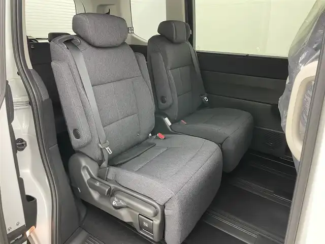 ホンダ ステップワゴン eHEV エアー EX 岡山県 2025(令7)年 0.1千km プラチナホワイトパール 登録済未使用車/純正１１．4型ナビ/　「BT/フルセグ/DVD/Carplay/USB」/　型式：LXM-247VFLi/ブラインドスポットモニター/電動リアゲート　/バックカメラ　/レーダークルーズコントロール/両側パワースライドドア　/オートハイビーム/ＬＥＤヘッドライト/前席シートヒーター　/衝突軽減システム/車線逸脱防止システム/横滑り防止装置/純正16インチアルミ/純正フロアマット/コーナーセンサー（前後）/パドルシフト/オートブレーキホールド/プッシュスタート/スマートキー×2/保証書/取扱説明書