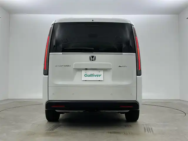ホンダ ステップワゴン eHEV エアー EX 岡山県 2025(令7)年 0.1千km プラチナホワイトパール 登録済未使用車/純正１１．4型ナビ/　「BT/フルセグ/DVD/Carplay/USB」/　型式：LXM-247VFLi/ブラインドスポットモニター/電動リアゲート　/バックカメラ　/レーダークルーズコントロール/両側パワースライドドア　/オートハイビーム/ＬＥＤヘッドライト/前席シートヒーター　/衝突軽減システム/車線逸脱防止システム/横滑り防止装置/純正16インチアルミ/純正フロアマット/コーナーセンサー（前後）/パドルシフト/オートブレーキホールド/プッシュスタート/スマートキー×2/保証書/取扱説明書