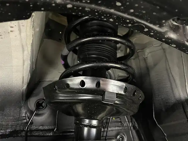 ホンダ ステップワゴン eHEV エアー EX 岡山県 2025(令7)年 0.1千km プラチナホワイトパール 登録済未使用車/純正１１．4型ナビ/　「BT/フルセグ/DVD/Carplay/USB」/　型式：LXM-247VFLi/ブラインドスポットモニター/電動リアゲート　/バックカメラ　/レーダークルーズコントロール/両側パワースライドドア　/オートハイビーム/ＬＥＤヘッドライト/前席シートヒーター　/衝突軽減システム/車線逸脱防止システム/横滑り防止装置/純正16インチアルミ/純正フロアマット/コーナーセンサー（前後）/パドルシフト/オートブレーキホールド/プッシュスタート/スマートキー×2/保証書/取扱説明書