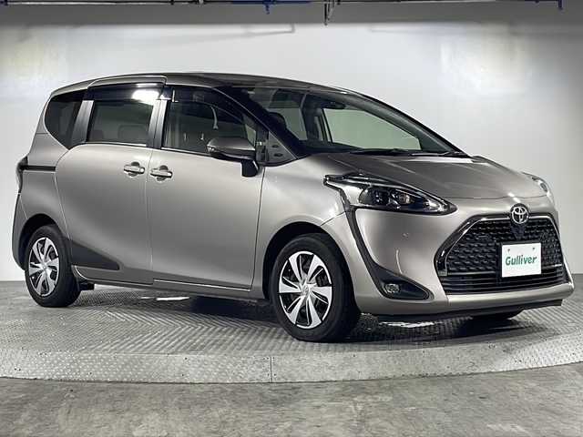 トヨタ シエンタ G クエロ 沖縄県 2020(令2)年 4.4万km アバンギャルドブロンズメタリック 県外仕入れ/禁煙車/純正９インチナビ/　【ＣＤ／ＤＶＤ／フルセグＴＶ／Ｂｌｕｅｔｏｏｔｈ】/両側パワースライド/トヨタセーフティーセンス/・レーンディパチャーアラート/・プリクラクションセーフティー/・クリアランスソナー/・レーンキープアラート/スマートキー/ステアリングスイッチ　/ＥＴＣ/プッシュスタート