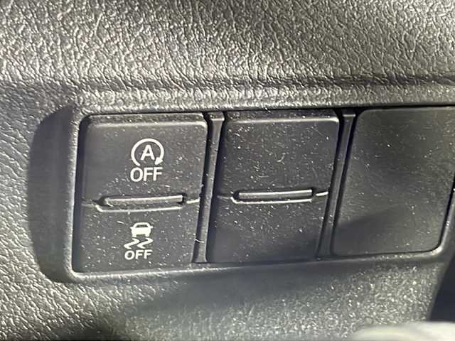 トヨタ シエンタ G クエロ 沖縄県 2020(令2)年 4.4万km アバンギャルドブロンズメタリック 県外仕入れ/禁煙車/純正９インチナビ/　【ＣＤ／ＤＶＤ／フルセグＴＶ／Ｂｌｕｅｔｏｏｔｈ】/両側パワースライド/トヨタセーフティーセンス/・レーンディパチャーアラート/・プリクラクションセーフティー/・クリアランスソナー/・レーンキープアラート/スマートキー/ステアリングスイッチ　/ＥＴＣ/プッシュスタート