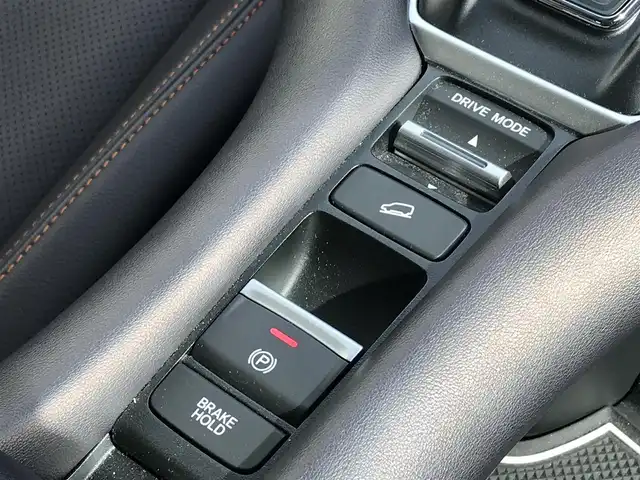 ホンダ ＺＲ－Ｖ ハイブリッド e:HEV Z 富山県 2023(令5)年 2.9万km 赤 BOSEサウンド/純正ナビ/フルセグTV/Bluetooth/全周囲カメラ/衝突被害軽減ブレーキ/コーナーセンサー/レーンキープアシスト/ブラインドスポットモニター/レーダークルーズコントロール/パワーシート/シートヒーター/ハンドルヒーター/電動リアゲート/革巻きステアリング/ETC2.0