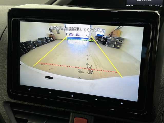 トヨタ ヴォクシー ZS 宮城県 2019(令1)年 6.1万km ホワイトパールクリスタルシャイン 禁煙車/TRDエアロパーツ（F/R）/フリップダウンモニター/トヨタセーフティセンス/・プリクラッシュセーフティ/・レーンディパーチャーアラート/・オートマチックハイビーム/・レーダークルーズコントロール/バックカメラ/両側パワースライドドア/社外9インチナビ/・BT/SD/CD/DVD/AM/FM/フルセグTV/ドライブレコーダー（F/R）/ETC/革巻きステアリング/ステアリングスイッチ/プッシュスタート/スマートキー/LEDヘッドライト/LEDフォグランプ/サンシェード/シートバックテーブル/純正ドアバイザー/純正フロアマット/社外18インチアルミホイール/横滑り防止装置/アイドリングストップ