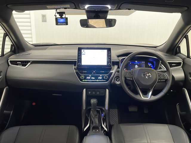 トヨタ カローラ クロス Z 熊本県 2023(令5)年 2.5万km アティチュードブラックマイカ 純正9インチディスプレイオーディオ テレビなし/(Bluetooth/ラジオ/Miracast)/バックカメラ/トヨタセーフティセンス/コーナーセンサー/ETC/ドラレコ前後/クルーズコントロール/電動リアゲート/ハーフレザー/前席シートヒーター/パワーシート/ルーフレール/LEDライト/純正フロアマット/純正18インチAW/スペアキー