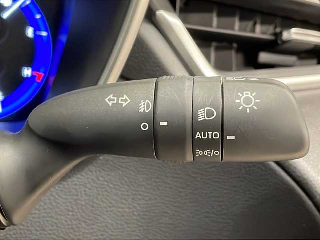 トヨタ カローラ クロス Z 熊本県 2023(令5)年 2.5万km アティチュードブラックマイカ 純正9インチディスプレイオーディオ テレビなし/(Bluetooth/ラジオ/Miracast)/バックカメラ/トヨタセーフティセンス/コーナーセンサー/ETC/ドラレコ前後/クルーズコントロール/電動リアゲート/ハーフレザー/前席シートヒーター/パワーシート/ルーフレール/LEDライト/純正フロアマット/純正18インチAW/スペアキー