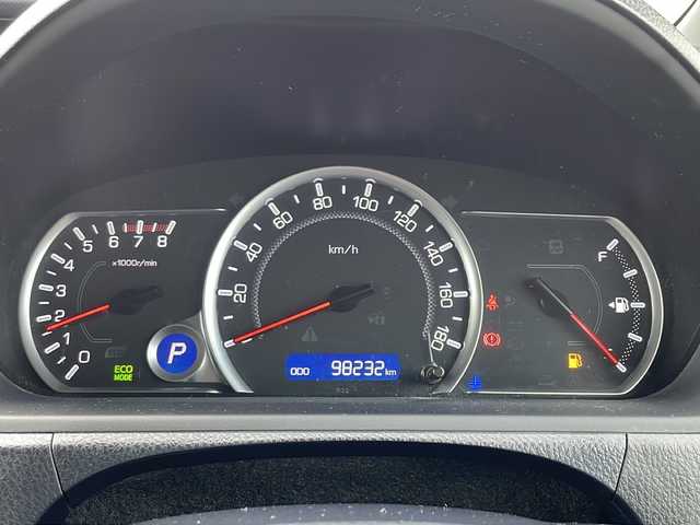 トヨタ ヴォクシー ZS 茨城県 2014(平26)年 9.9万km ブラック ワンオーナー/純正SDナビ/　　BT/CD/DVD/フルセグ/バックカメラ/フリップダウンモニター/両側パワースライドドア/LEDオートライト/純正16インチアルミホイール/コーナーセンサー/アイドリングストップ/スマートキー/ETC