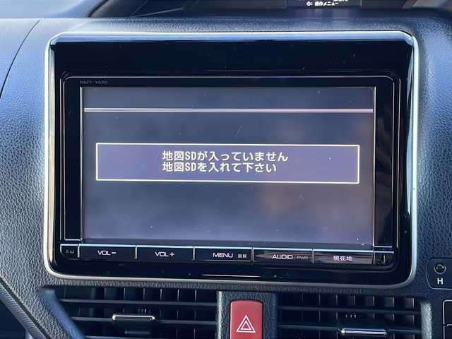 トヨタ ヴォクシー ZS 茨城県 2014(平26)年 9.9万km ブラック ワンオーナー/純正SDナビ/　　BT/CD/DVD/フルセグ/バックカメラ/フリップダウンモニター/両側パワースライドドア/LEDオートライト/純正16インチアルミホイール/コーナーセンサー/アイドリングストップ/スマートキー/ETC